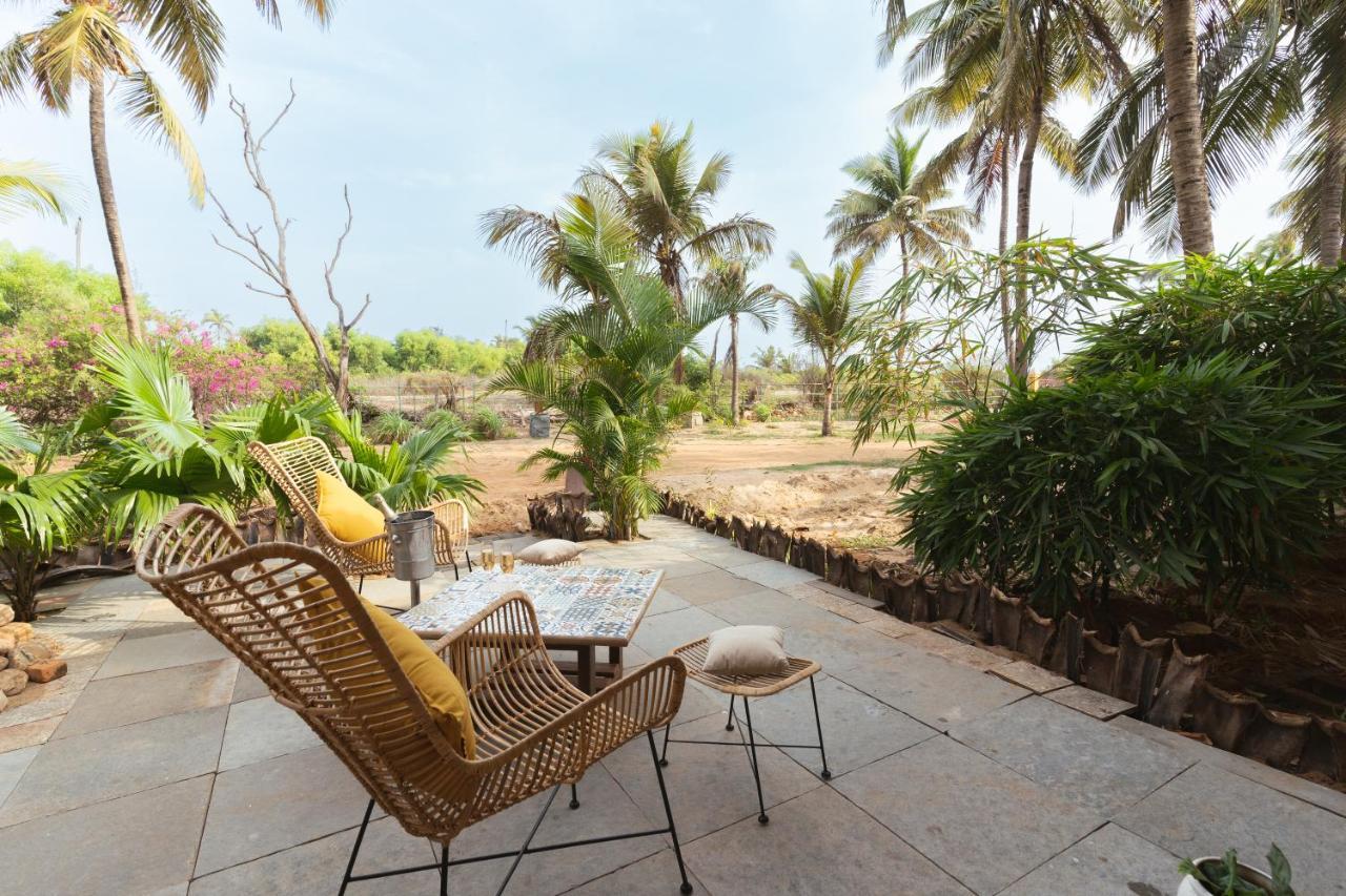 C Roque Beach Resort Colva Exterior foto