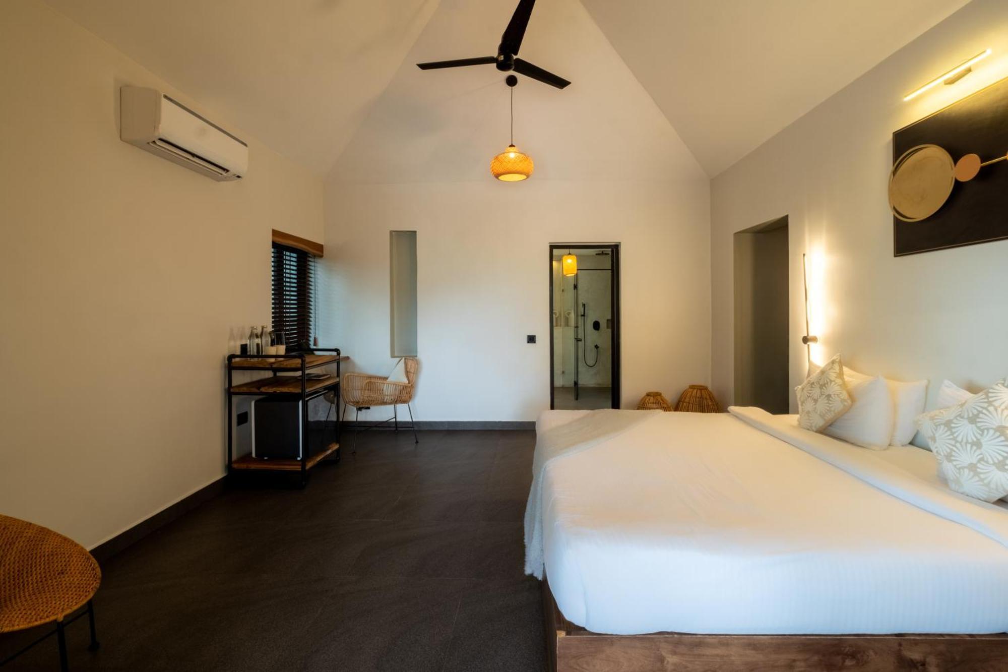 C Roque Beach Resort Colva Exterior foto